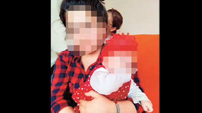 Dikkat! Bu bebek bir oyuncak değil!