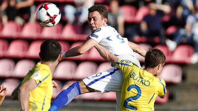 Ukrayna Finlandiya'yı 2 golle geçti