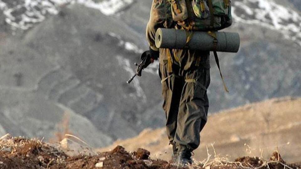 Doldur-boşalt sırasında silahın ateş alması ile bir asker şehit oldu