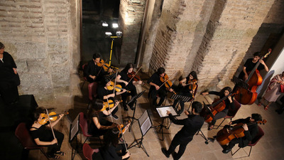 Rus Oda Filarmonisi, Hüseyin Sermet ve Vassilis Varvaresos konseri İstanbul Müzik Festivali'nde