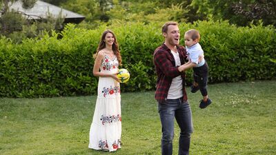 Ekranlara veda ediyor