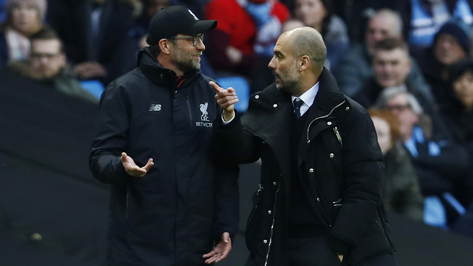 Eski günlerini mumla arattılar!