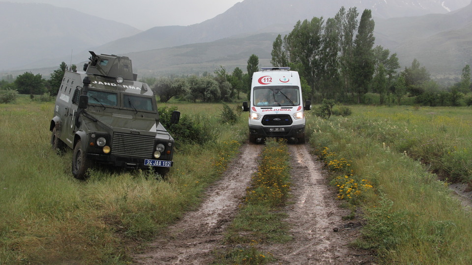 Atla giderken hayatını kaybetti