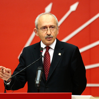 CHP liderinden "Provokasyona gelmeyin" uyarısı