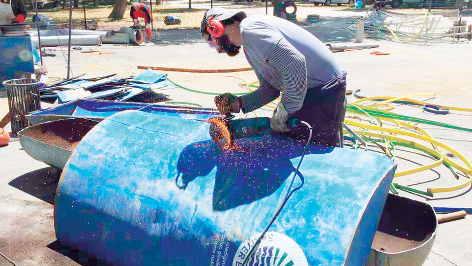 Hurdalar heykel oluyor