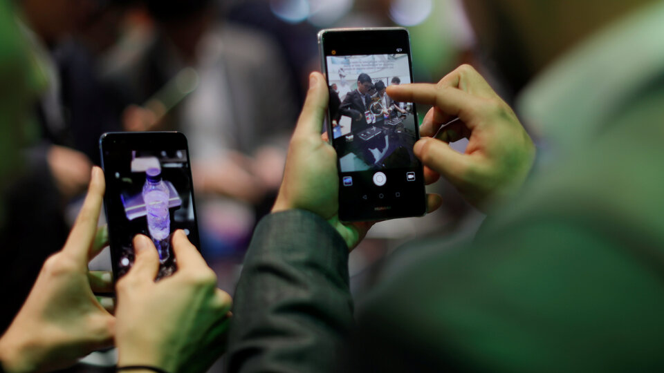 Facebook ve Google açıkladı! İşte mobilin sırrı...