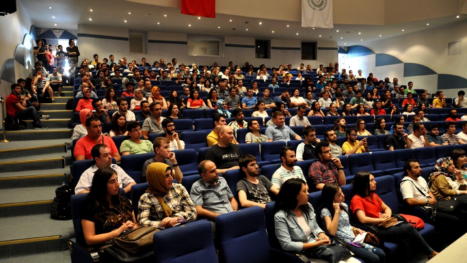 Özgür Yazılım Linux için yaz kampı