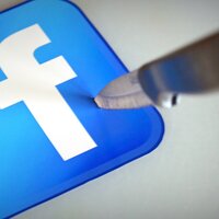 Facebook'tan terörle mücadele açılımı!
