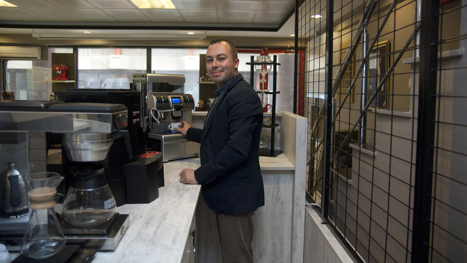 Dünyanın en iyi kahve kitabı bir Türk'e ait!