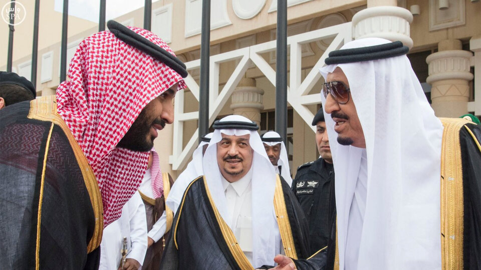 Suudi Arabistan Kralı veliaht prensi değiştirdi