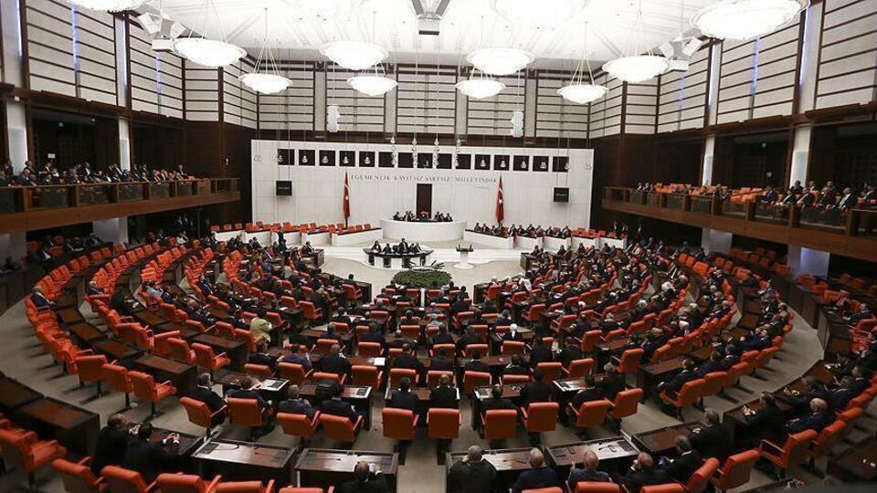 TBMM 02:37'de toplanacak