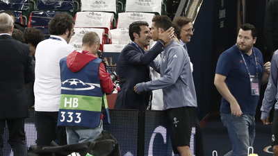 Figo'dan Ronaldo açıklaması!