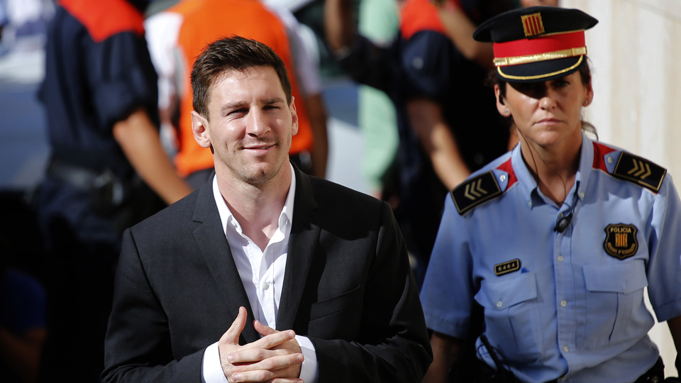 Messi'nin cezası belli oldu!