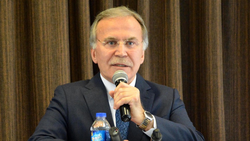 Şahin: Gizli belgeleri alarak Enis Berberoğlu'na götüren kurye kimdir?