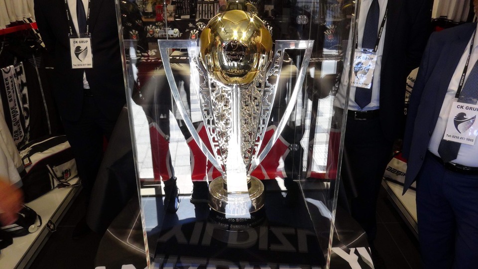 Beşiktaş'ın şampiyonluk kupası Bodrum'da