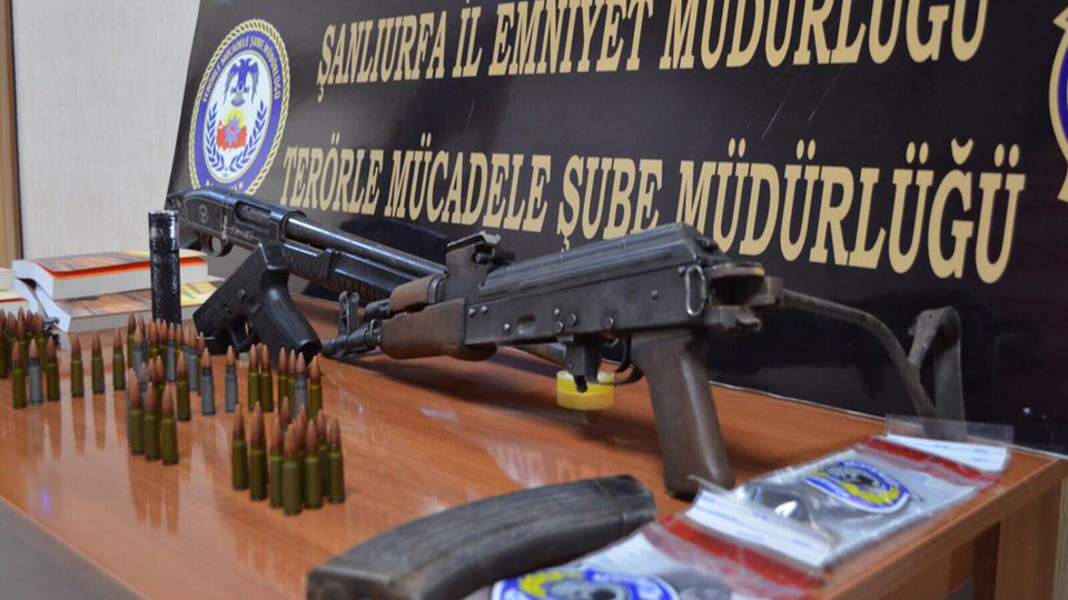 AK Parti yöneticileri ve polise suikast hazırlığındaki teröristler yakalandı