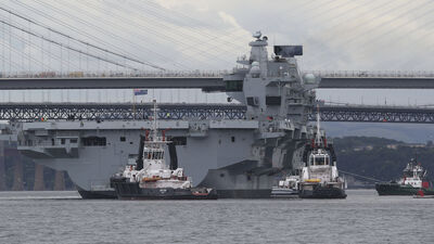 8 milyar dolarlık uçak gemisinde şok gerçek!