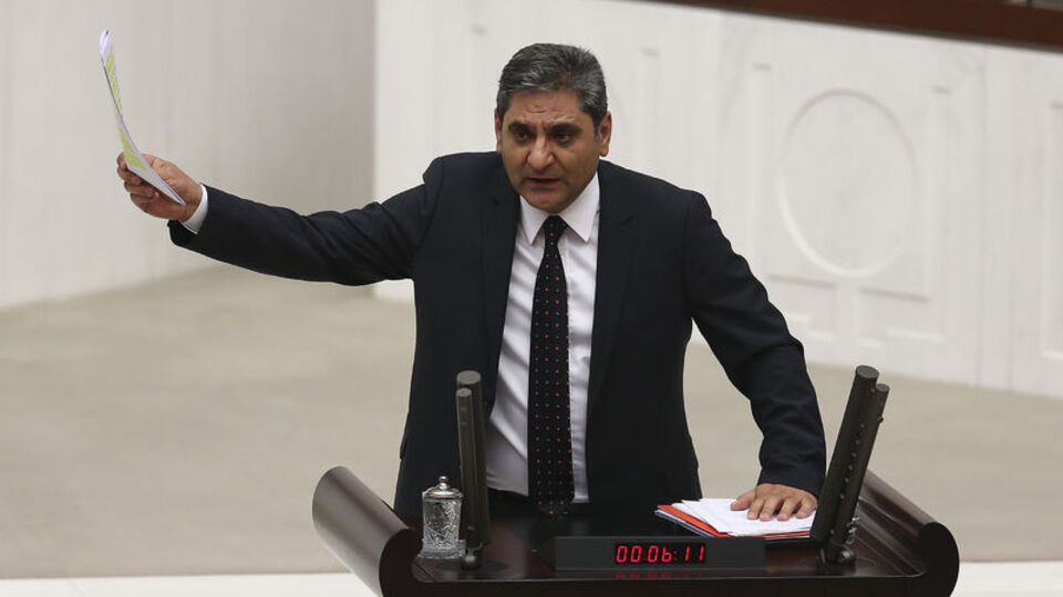 CHP'li Erdoğdu acı haberi yürüyüşte aldı