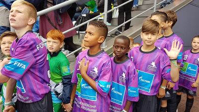 Dostluk için futbol