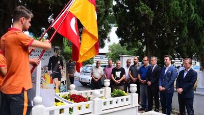 G.Saray efsane kalecisini andı