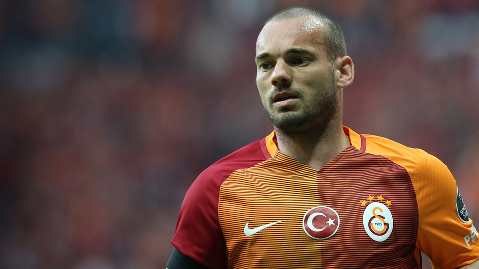 Sneijder'a büyük şok!