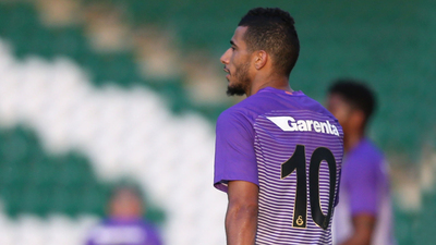 Belhanda'dan şoke eden hareket!