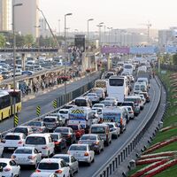 Trafiğe kayıtlı araç sayısı arttı