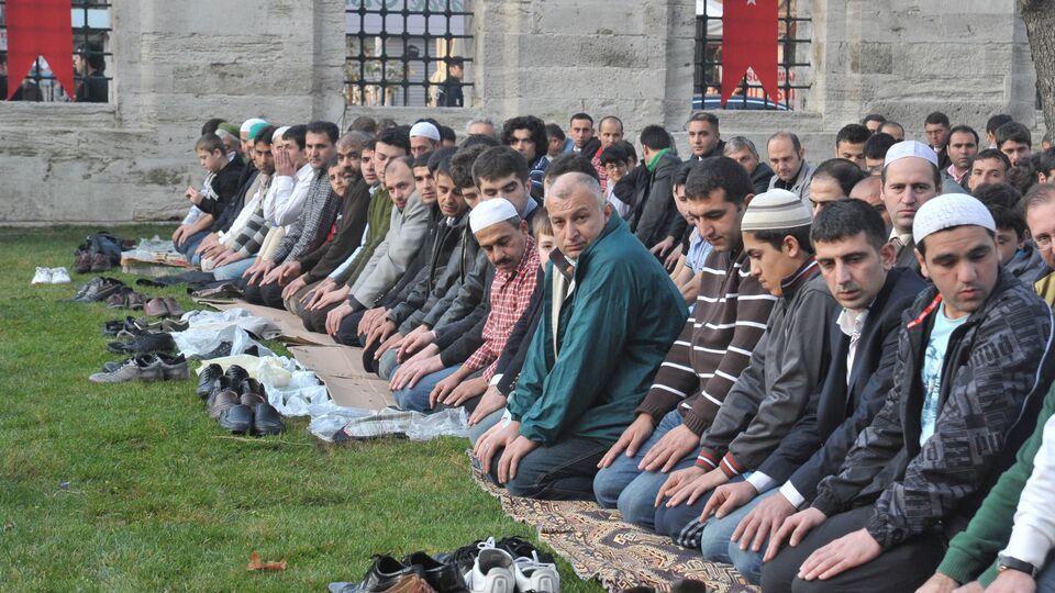 İşte il il cuma namazı saatleri