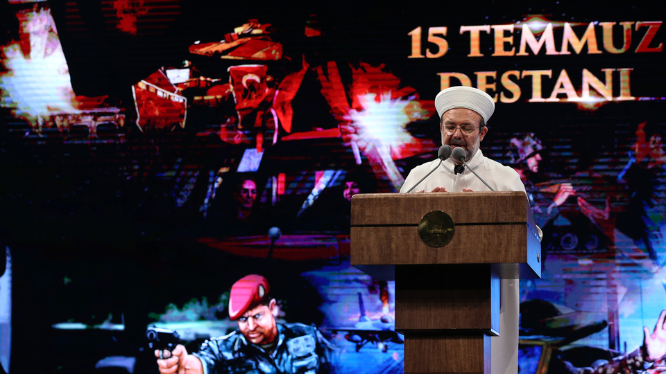 Diyanet, FETÖ'nün 40 yıllık dini söylemini analiz etti