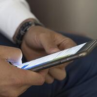 Telefonla konuşma yapmak isteyenlere Erdoğan sürprizi