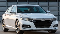 Yeni Honda Accord yollara çıkıyor