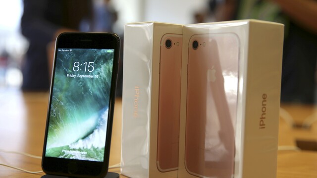 Üçüncü yılda üç iPhone 7 hediye!