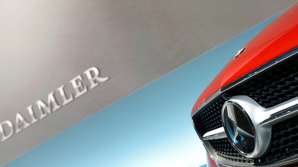 Mercedes 3 milyon dizel aracını geri çağırıyor!