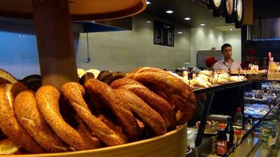 1.4 milyarlık Alhokair simit yemeye geldi