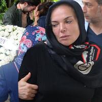 Ünlü şarkıcının acı günü