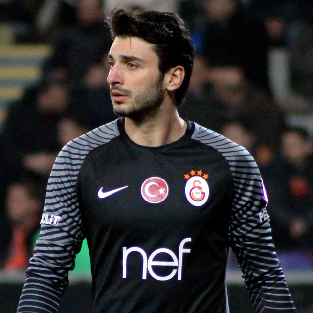 G.Saray Cenk'in transfer detaylarını açıkladı