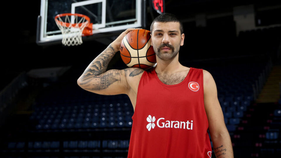 12 Dev Adam iddialı