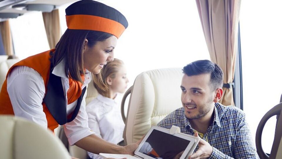 Otobüste uçak konforu sağlıyor