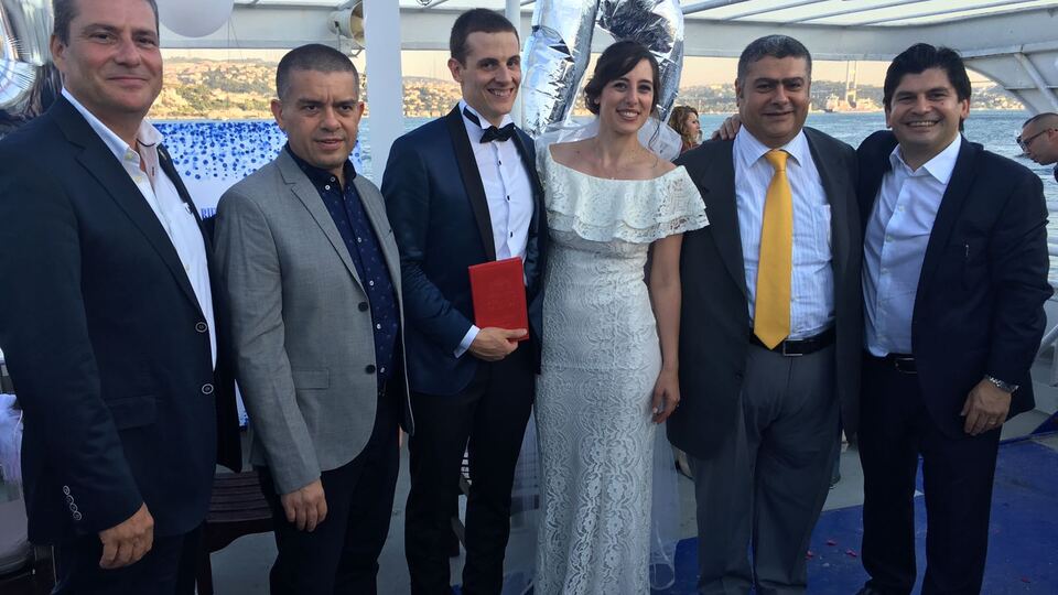 Hande Kurşun ve Denis Turan'ın mutlu günü