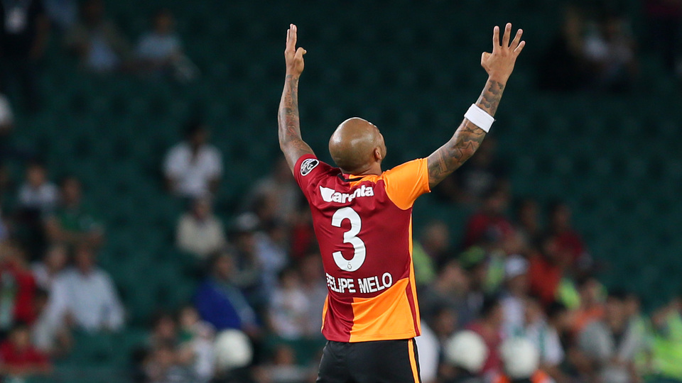 Melo'nun Galatasaray ve çay aşkı