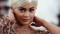 Kylie Jenner'a çıplak fotoğraf şoku!