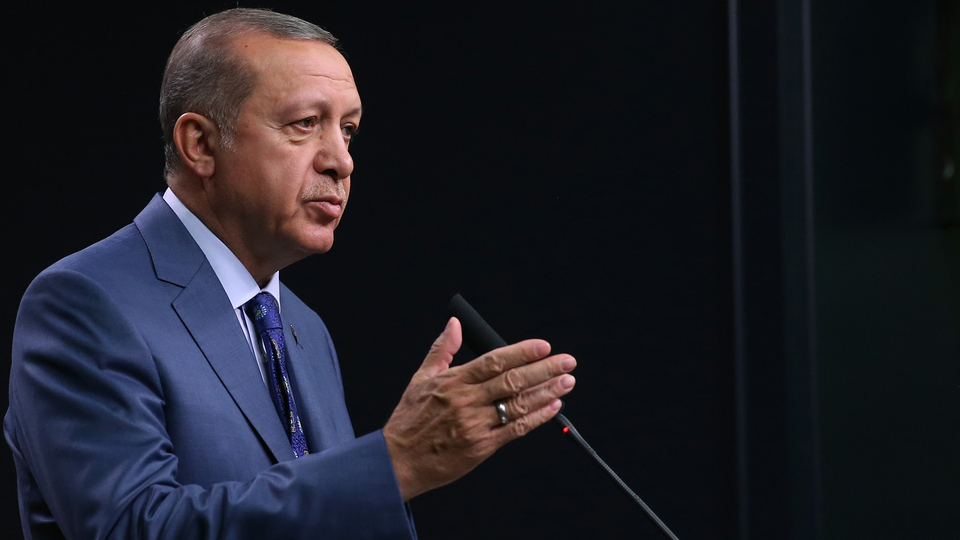 Erdoğan: Ekonomi ile tehdit etmeye kalkarsanız siz kaybedersiniz