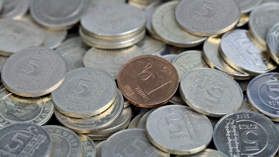 100 milyon lira bozuk paramız var