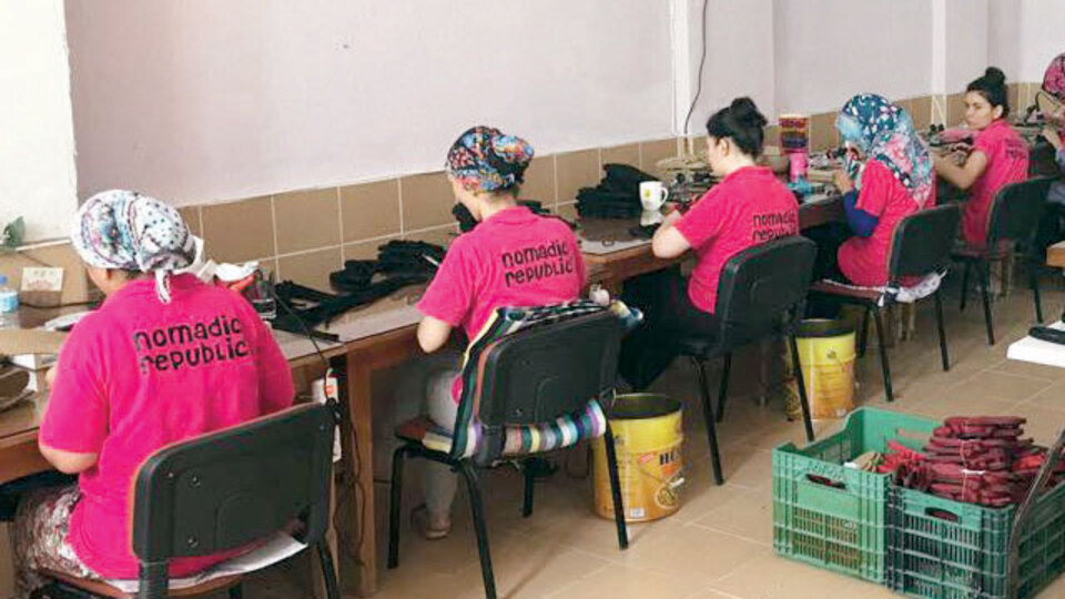 Köyceğizli kadınlardan halat sandaletler