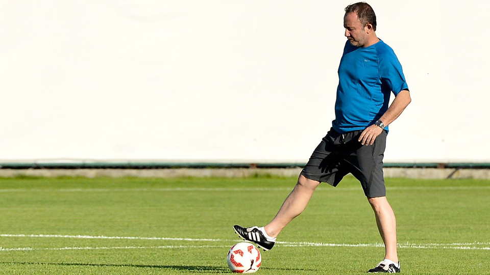 Sergen Yalçın Eskişehir'le antrenmanda