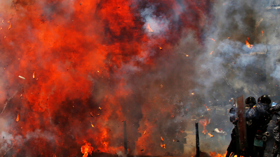 Dünyanın izlediği seçimde 10 kişi öldü: Artık topyekün savaştayız