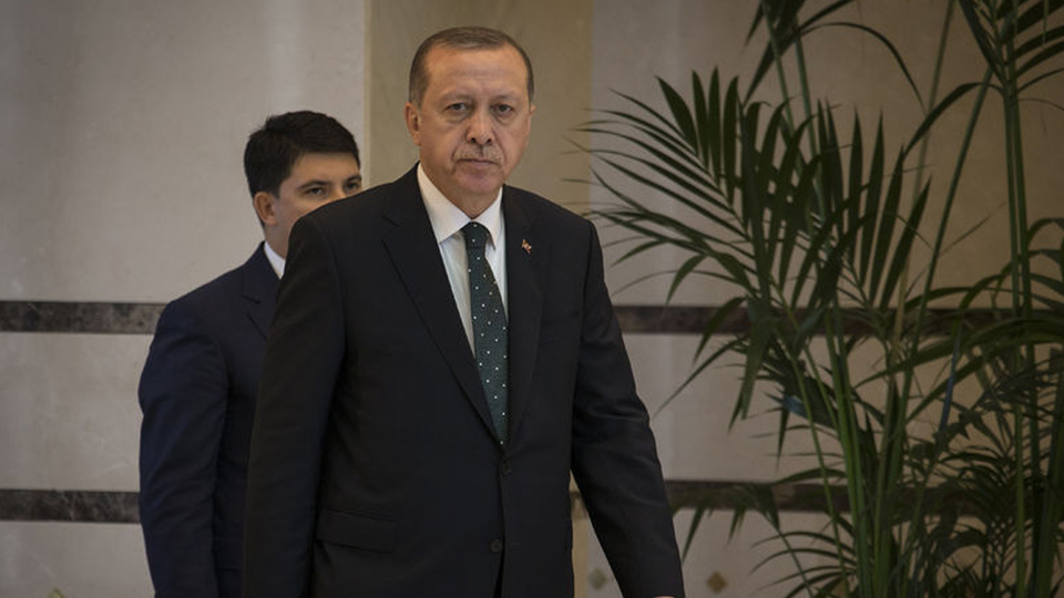 Erdoğan'dan Büyükerşen'e geçmiş olsun telefonu! Rapor istedi
