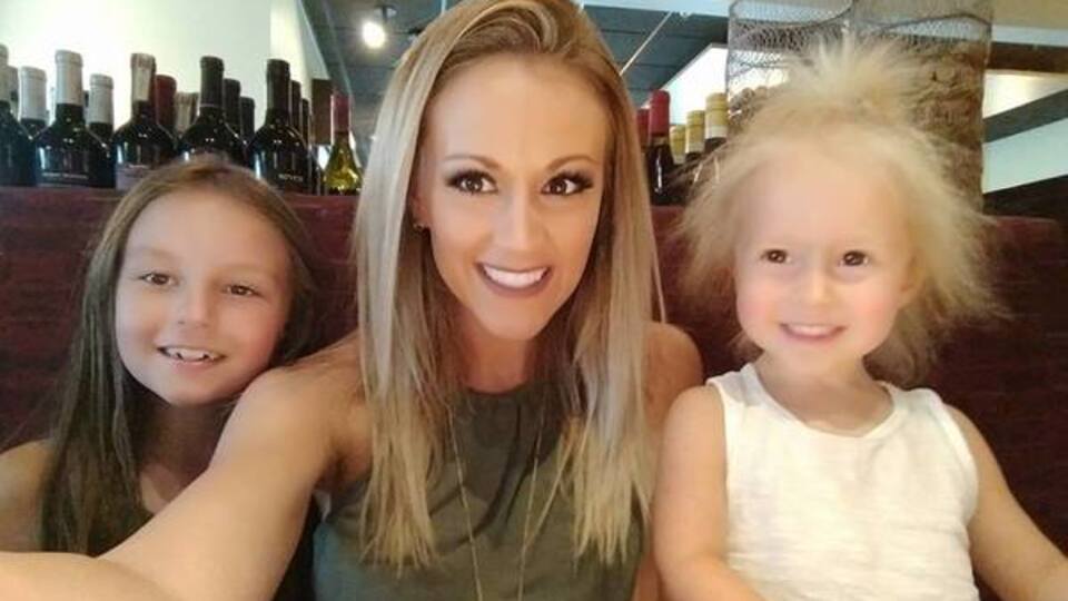 Saçları milyonda bir görülüyor