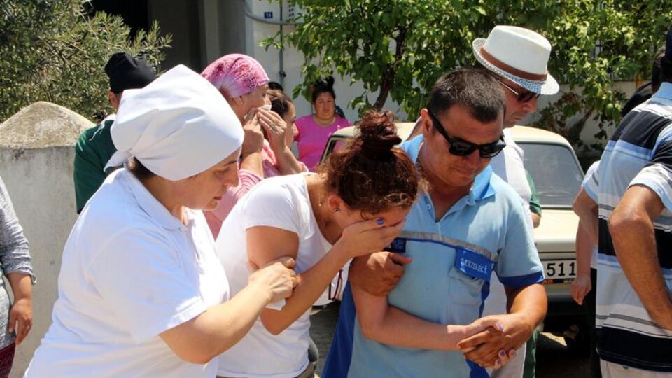 Yıkıldılar! Çalışanları buldu