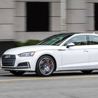 Audi'den RS serisine üç yeni model